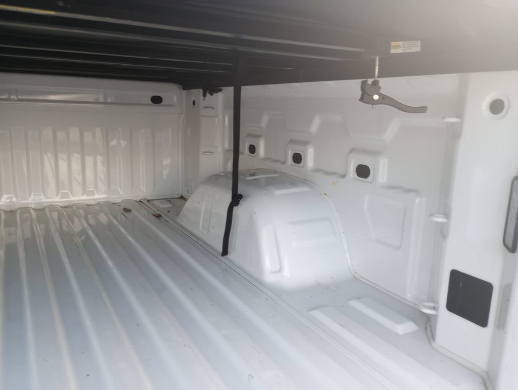 Used 2022 Chevrolet Silverado 1500 Custom RWD image 16