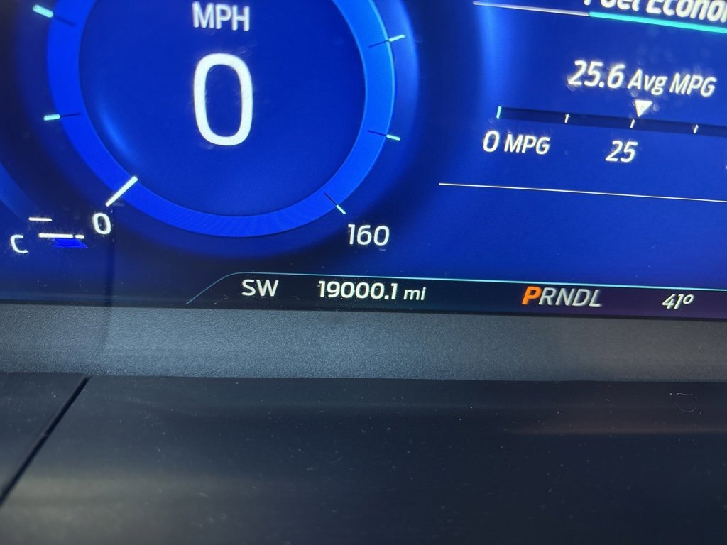 Certified 2022 Ford Escape SEL w/ Technology Package image 11