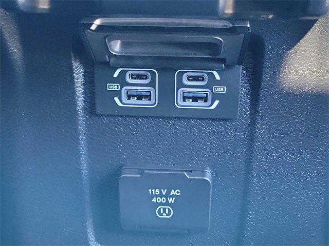 Used 2023 Jeep Gladiator Mojave w/ Cold Weather Group image 25