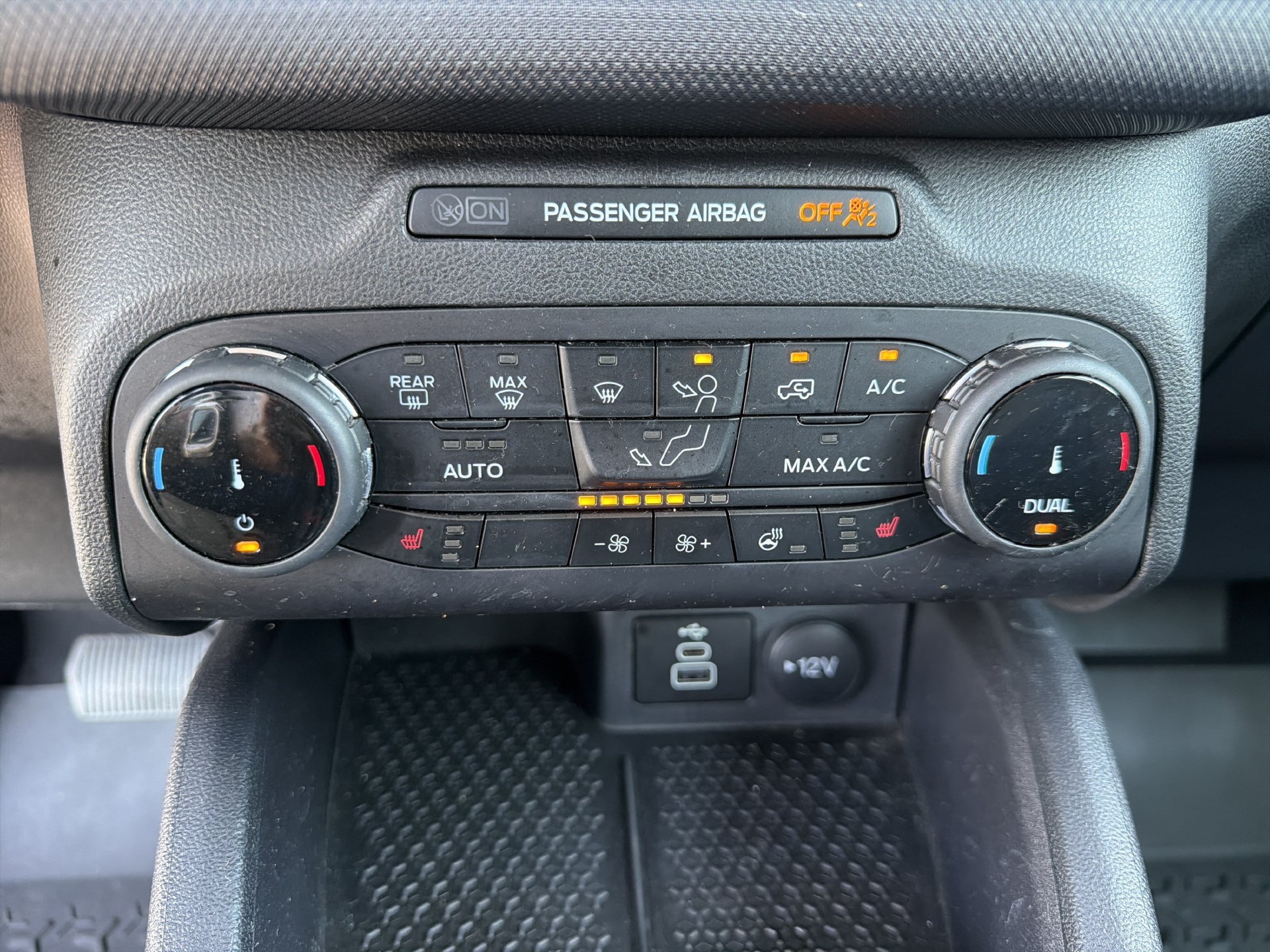 Certified 2023 Ford Bronco Sport Outer Banks AWD/4WD image 8