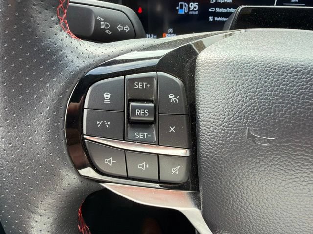 Certified 2025 Ford Explorer ST-Line AWD/4WD image 15