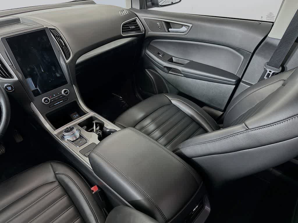 Certified 2023 Ford Edge SEL w/ Convenience Package AWD/4WD image 11