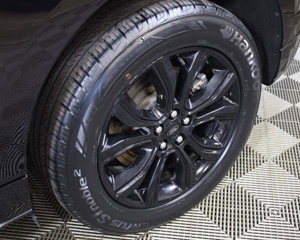 Certified 2024 Ford Edge SE w/ Black Appearance Package AWD/4WD image 35