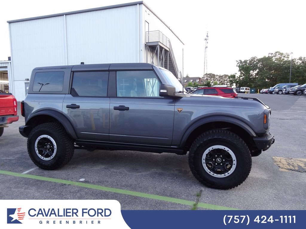 Certified 2024 Ford Bronco Badlands AWD/4WD image 3