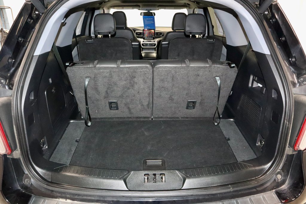 Certified 2023 Ford Explorer XLT w/ Equipment Group 202A image 16