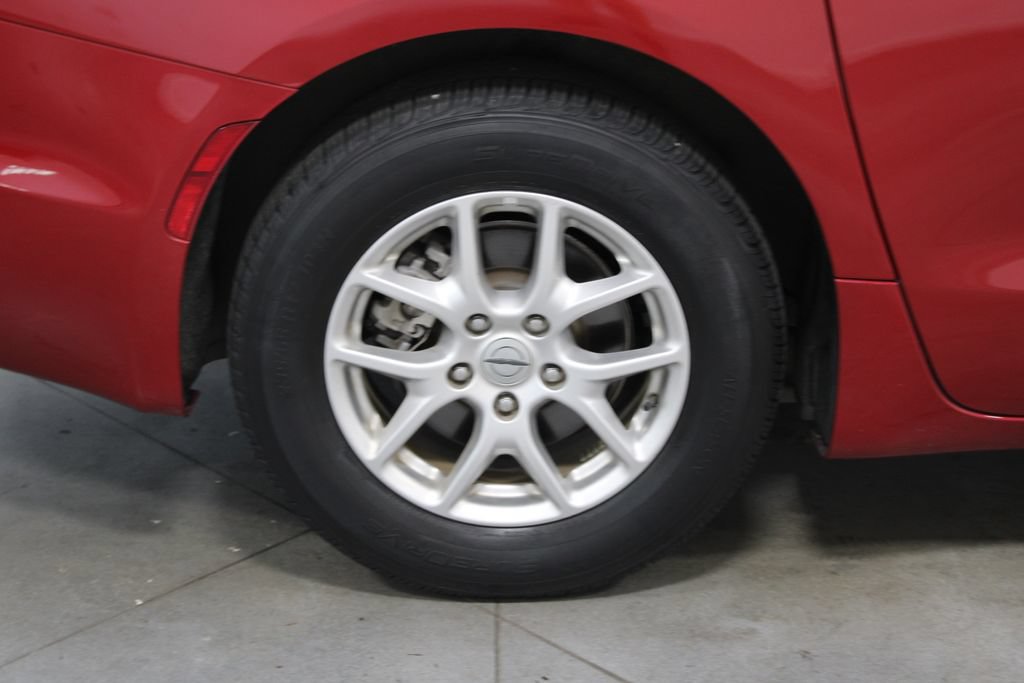 Used 2024 Chrysler Pacifica Touring-L FWD image 14