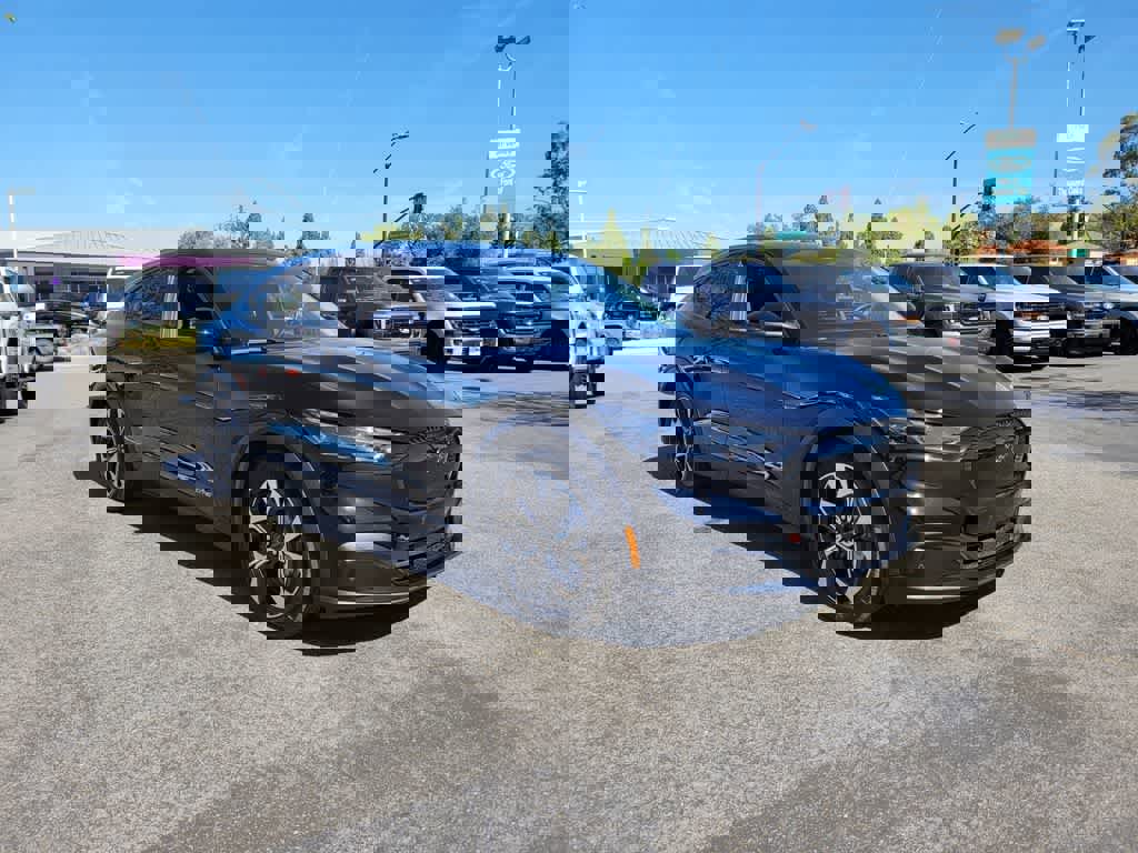 Certified 2025 Ford Mustang Mach-E Select RWD image 7