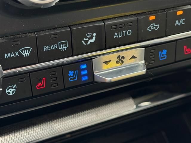 Certified 2025 Ford F150 Lariat w/ Equipment Group 501A Mid AWD/4WD image 20
