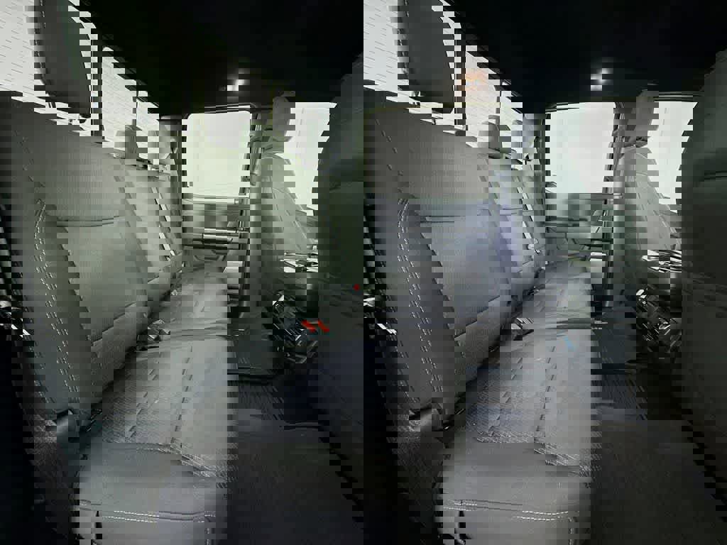 Certified 2022 Ford F150 XLT w/ Equipment Group 302A High image 33