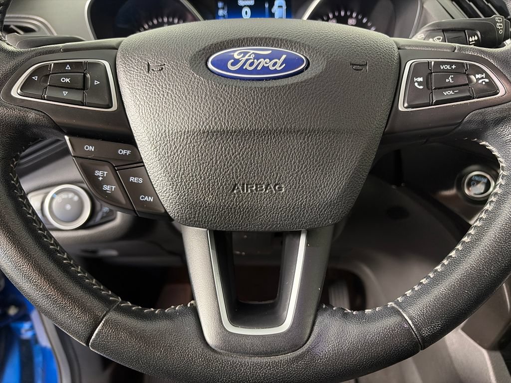 Certified 2019 Ford Escape SE AWD/4WD image 16