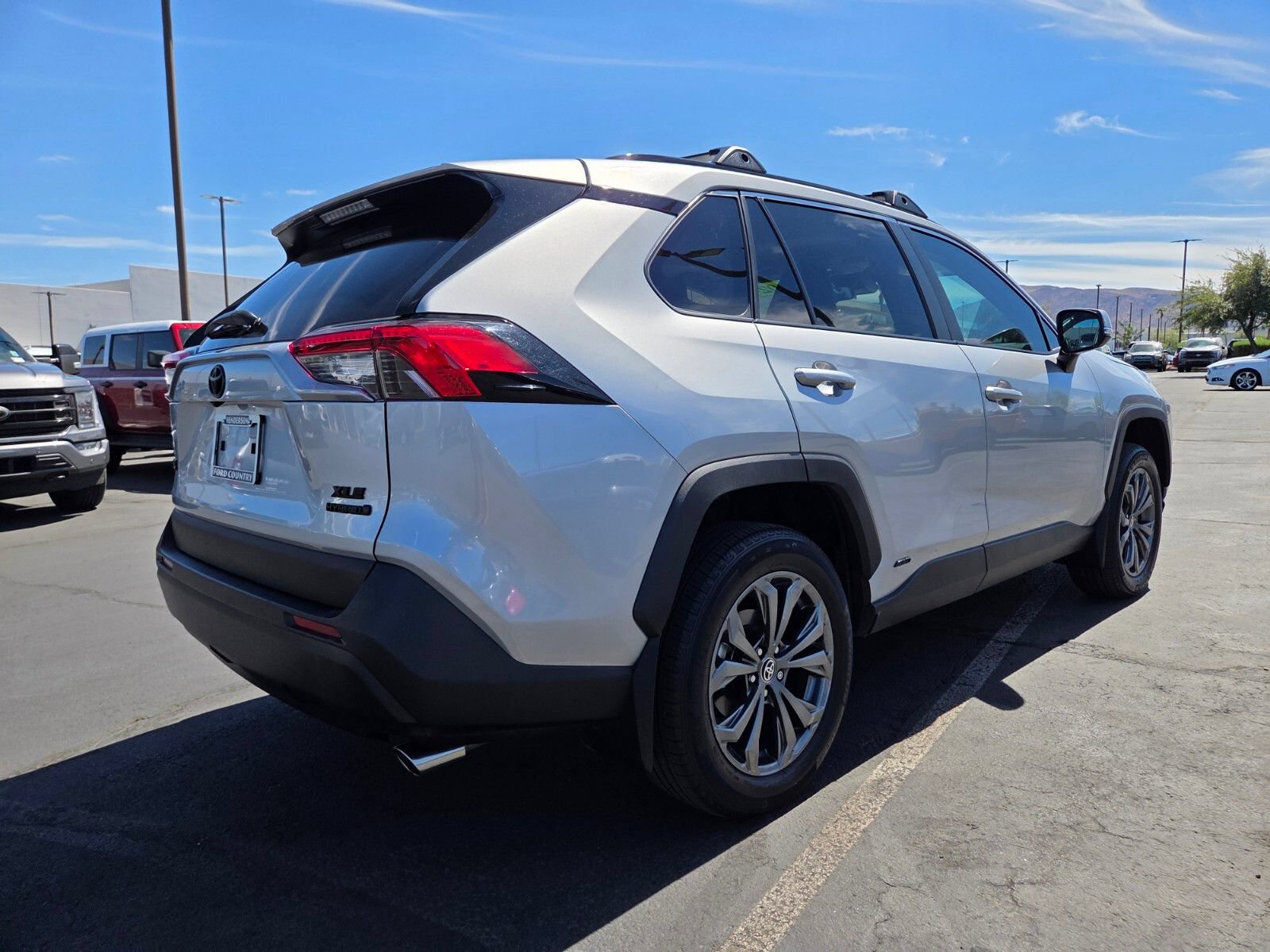 Used 2024 Toyota RAV4 XLE Premium w/ Weather Package AWD/4WD image 6