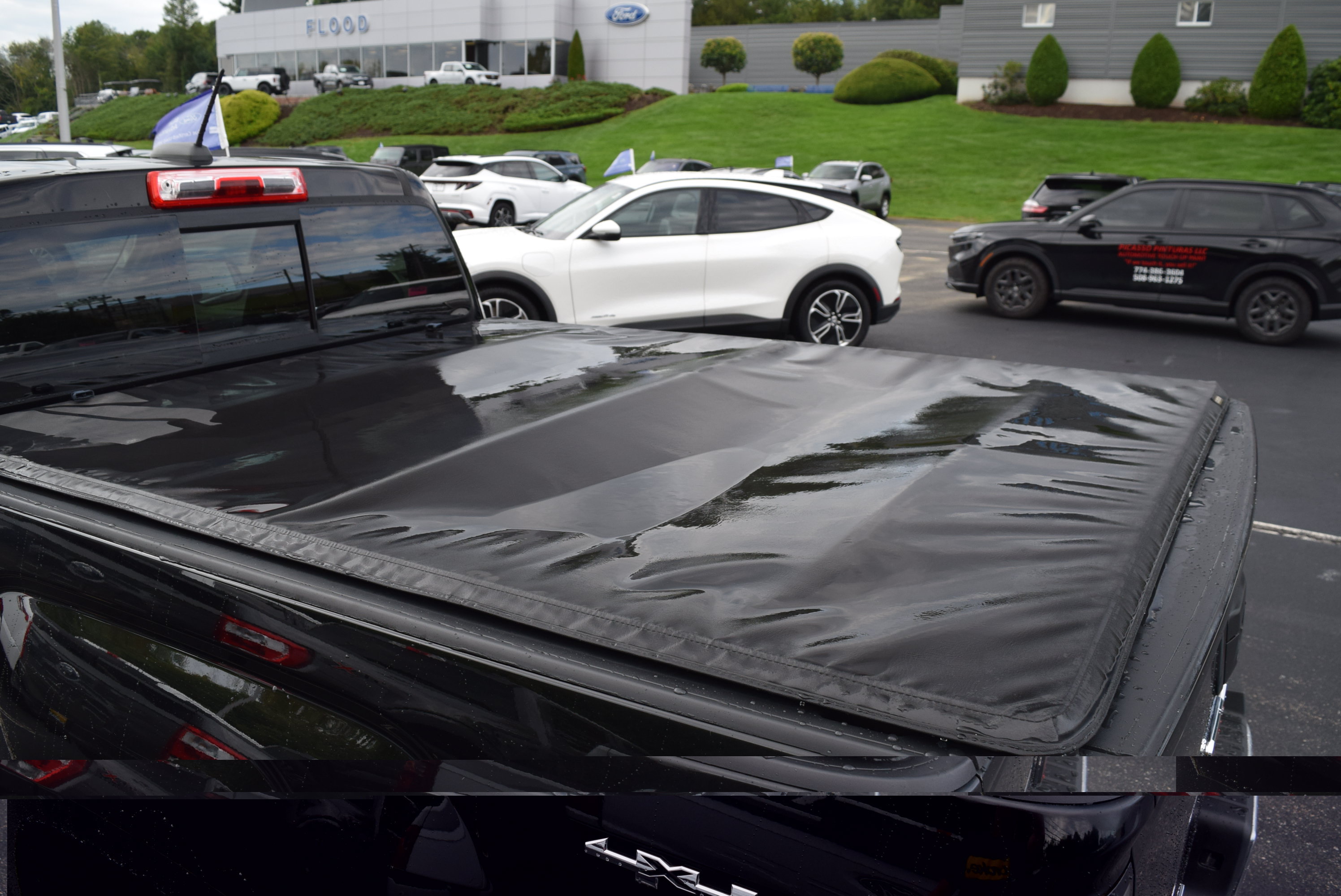 Used 2019 GMC Canyon SLE w/ Driver Alert Package AWD/4WD image 10