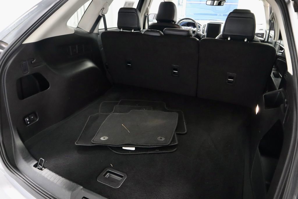 Certified 2024 Ford Edge SEL image 13