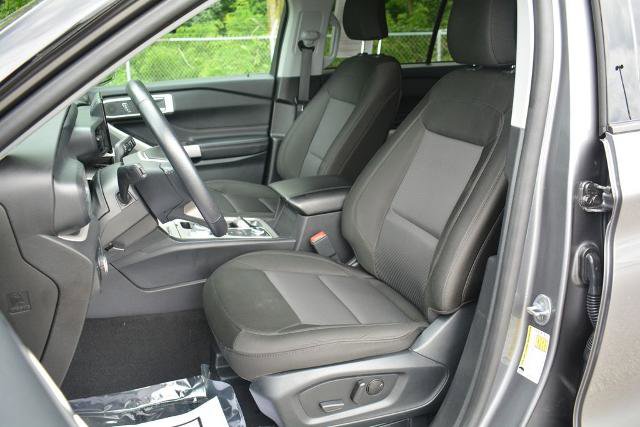 Certified 2023 Ford Explorer XLT AWD/4WD image 9