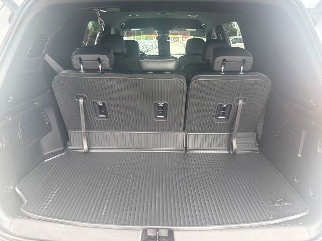 Used 2026 Chevrolet Traverse LT w/ LPO, Floor Liner Package FWD image 28
