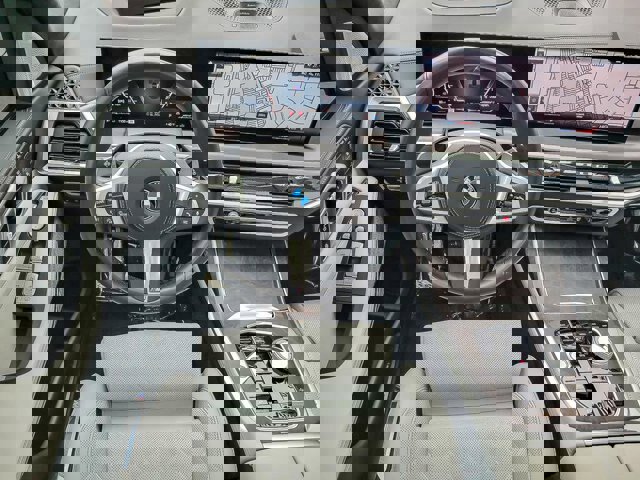 Used 2023 BMW X7 xDrive40i w/ Executive Package image 19