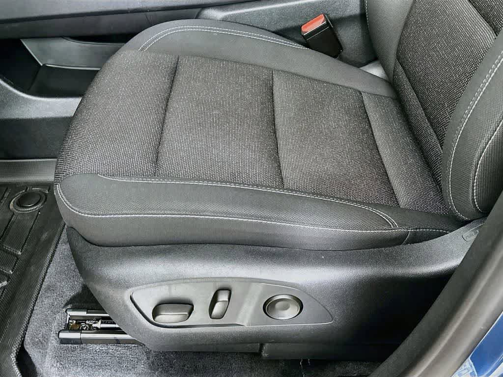 Used 2024 Chevrolet Traverse LT AWD/4WD image 30