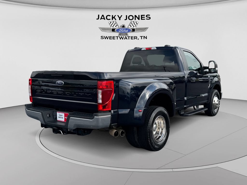 Certified 2022 Ford F350 XLT RWD image 5