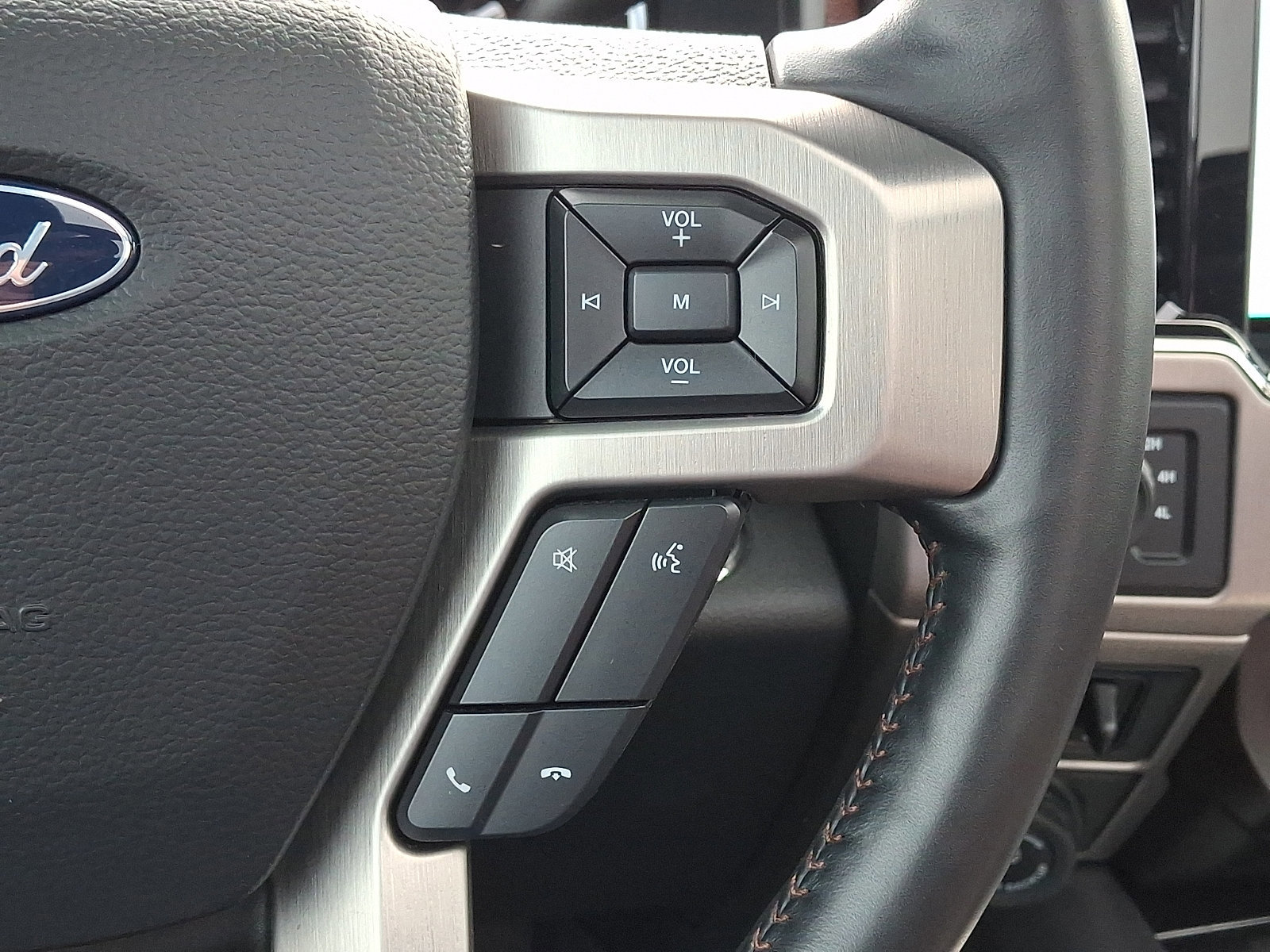 Certified 2022 Ford F250 Platinum image 26