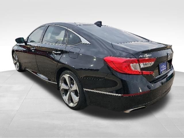 Used 2020 Honda Accord Touring image 6