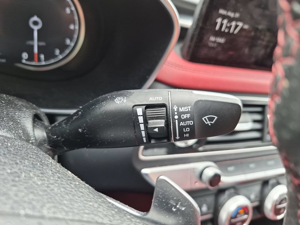 Used 2022 Genesis G70 3.3T Launch Edition AWD/4WD image 24