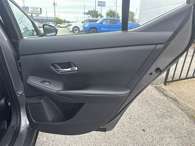 Used 2023 Nissan Sentra SV w/ All-Weather Package FWD image 22