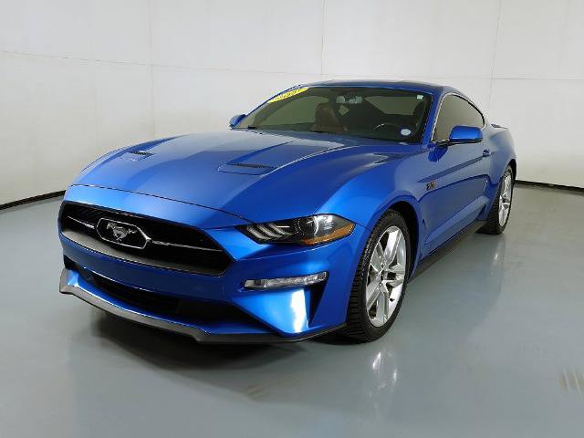 Certified 2019 Ford Mustang Premium w/ Pony Package RWD image 4