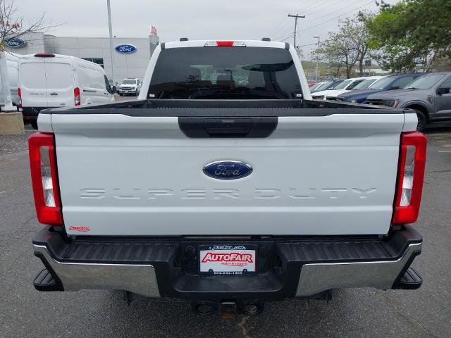 Certified 2025 Ford F250 XLT w/ Snow Plow Prep Package AWD/4WD image 6