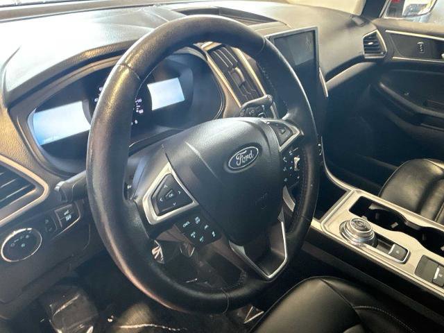 Certified 2023 Ford Edge SEL w/ Convenience Package image 9