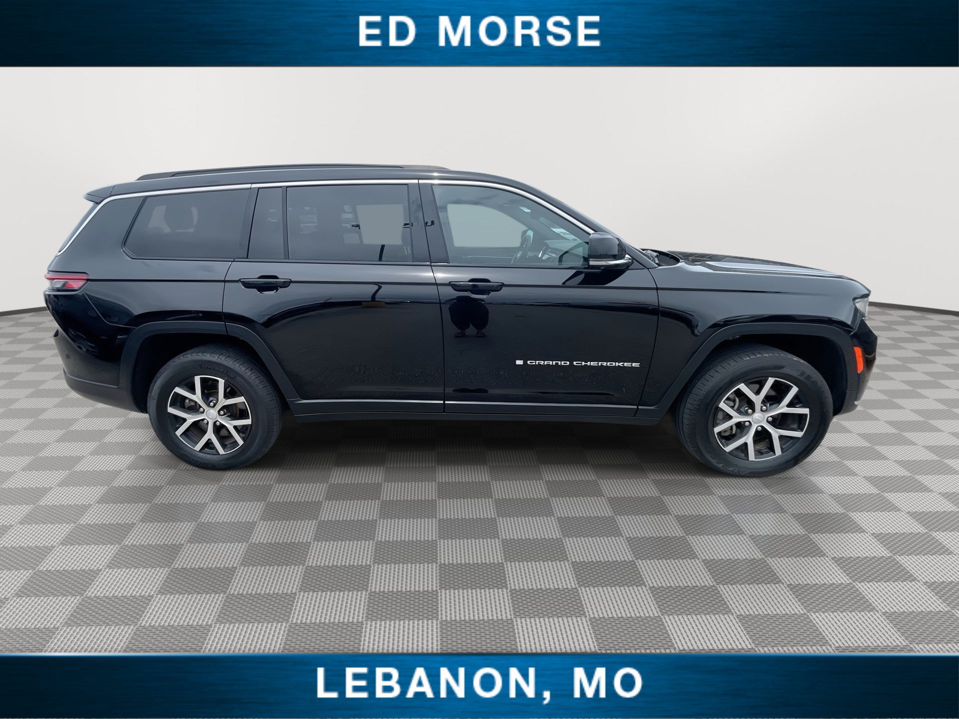 Used 2024 Jeep Grand Cherokee L Limited w/ Luxury Tech Group II AWD/4WD image 9