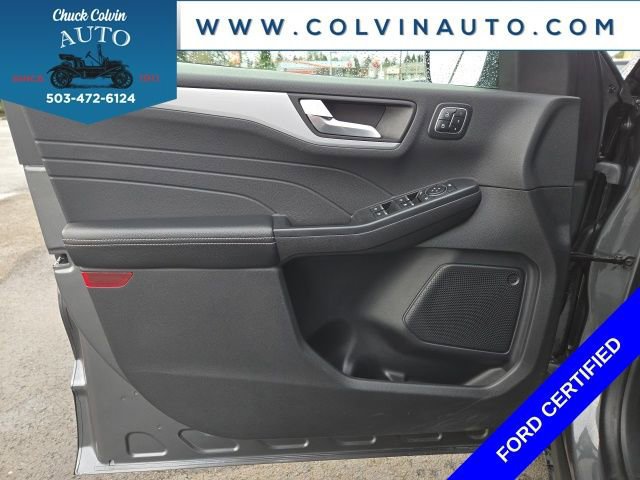 Certified 2025 Ford Escape Platinum image 27