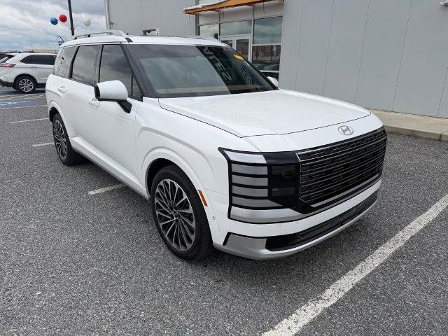 Used 2026 Hyundai Palisade Calligraphy AWD/4WD image 2