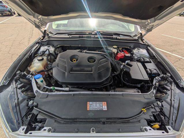 Certified 2017 Ford Fusion SE w/ Equipment Group 201A AWD/4WD image 37