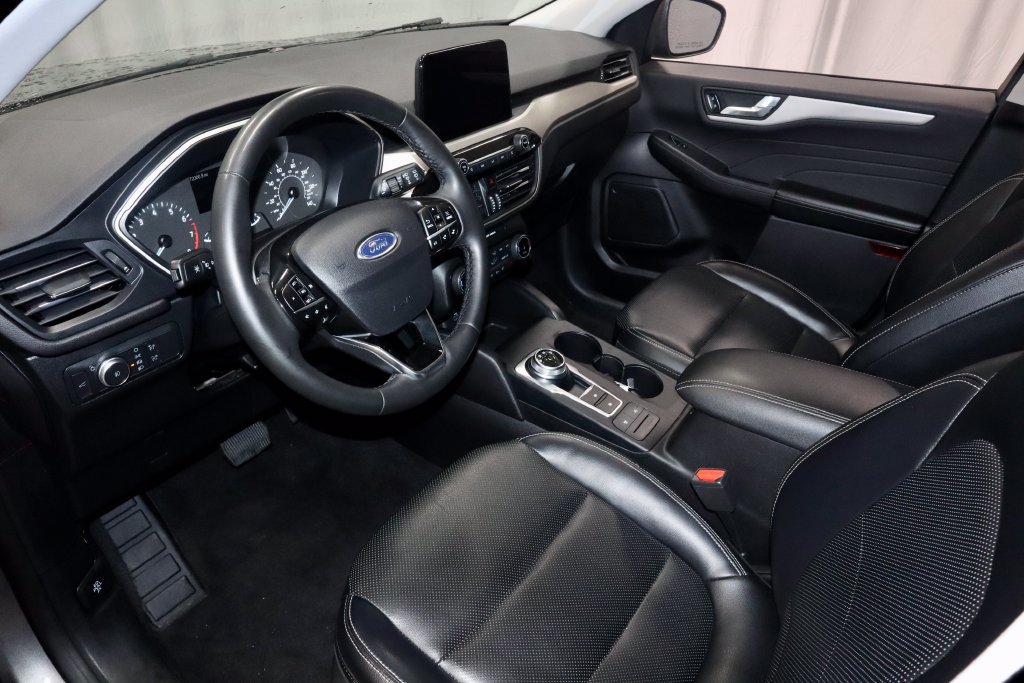 Certified 2022 Ford Escape SEL FWD image 25