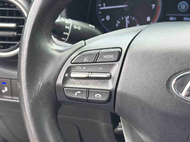 Used 2021 Hyundai Kona SEL FWD image 25