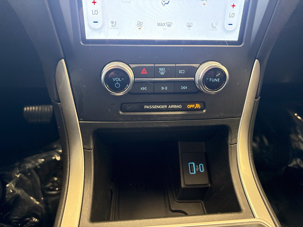 Certified 2024 Ford Edge SEL w/ Convenience Package AWD/4WD image 22