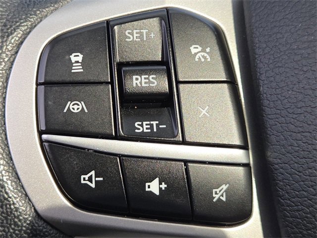 Certified 2021 Ford Explorer XLT w/ Equipment Group 202A image 25