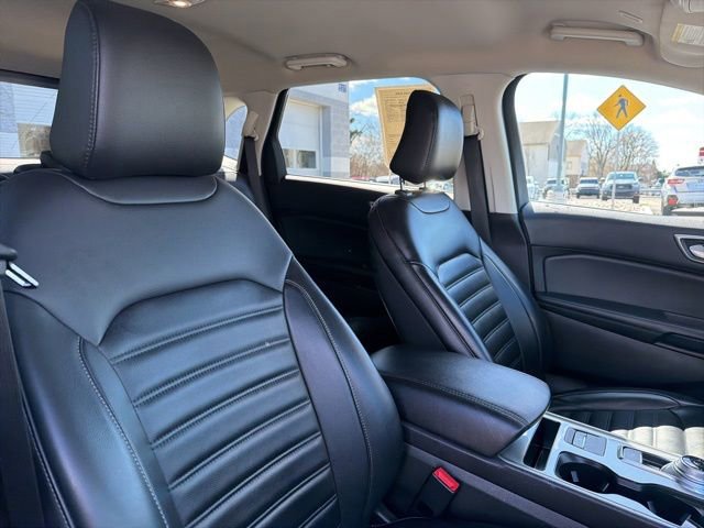 Certified 2024 Ford Edge SEL image 39