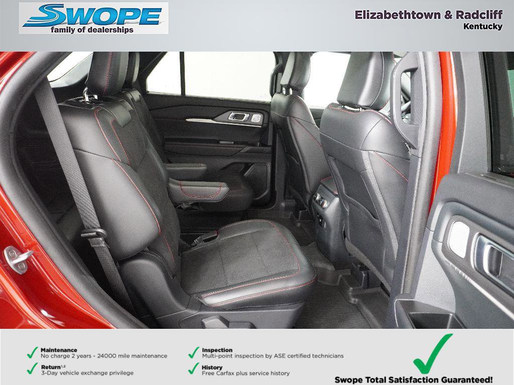 Certified 2025 Ford Explorer ST image 15