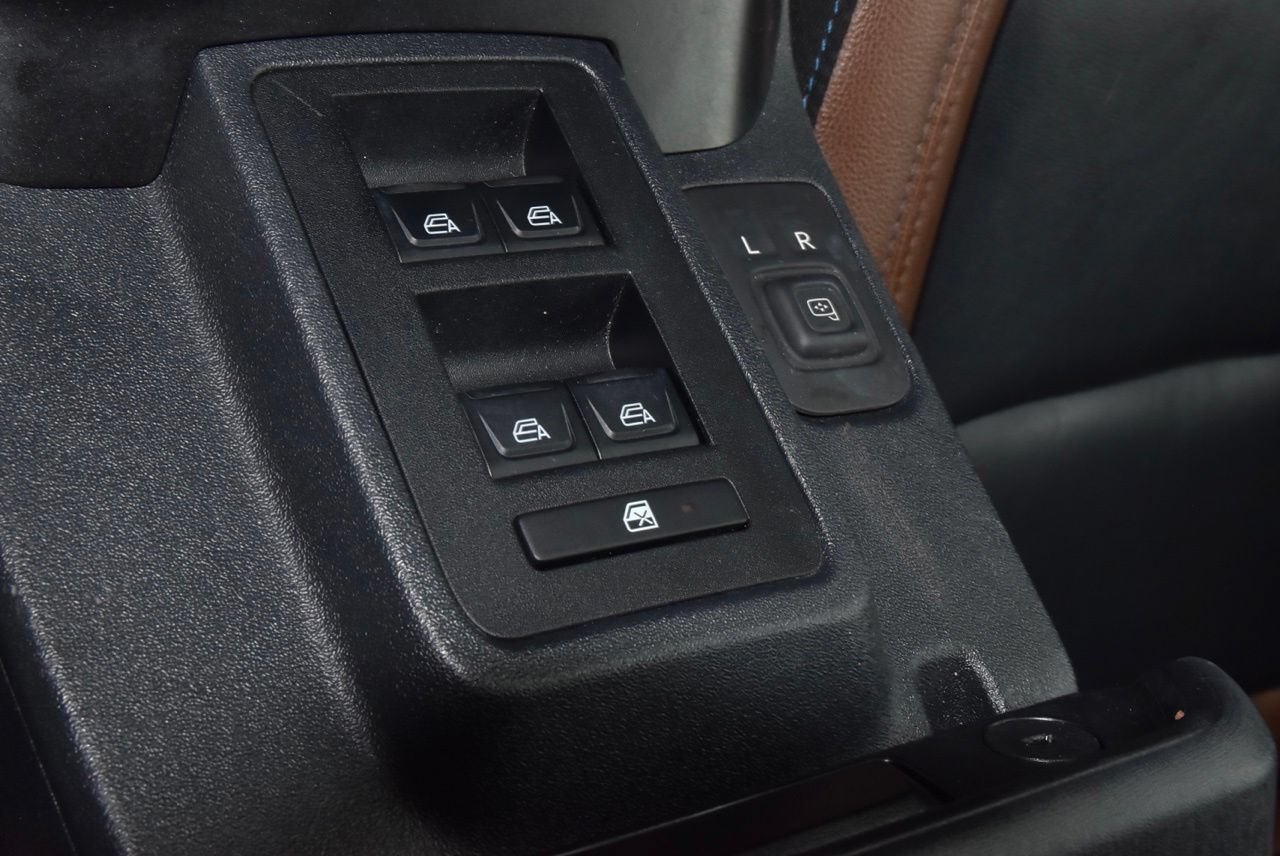 Certified 2023 Ford Bronco Outer Banks w/ Sasquatch Package AWD/4WD image 35