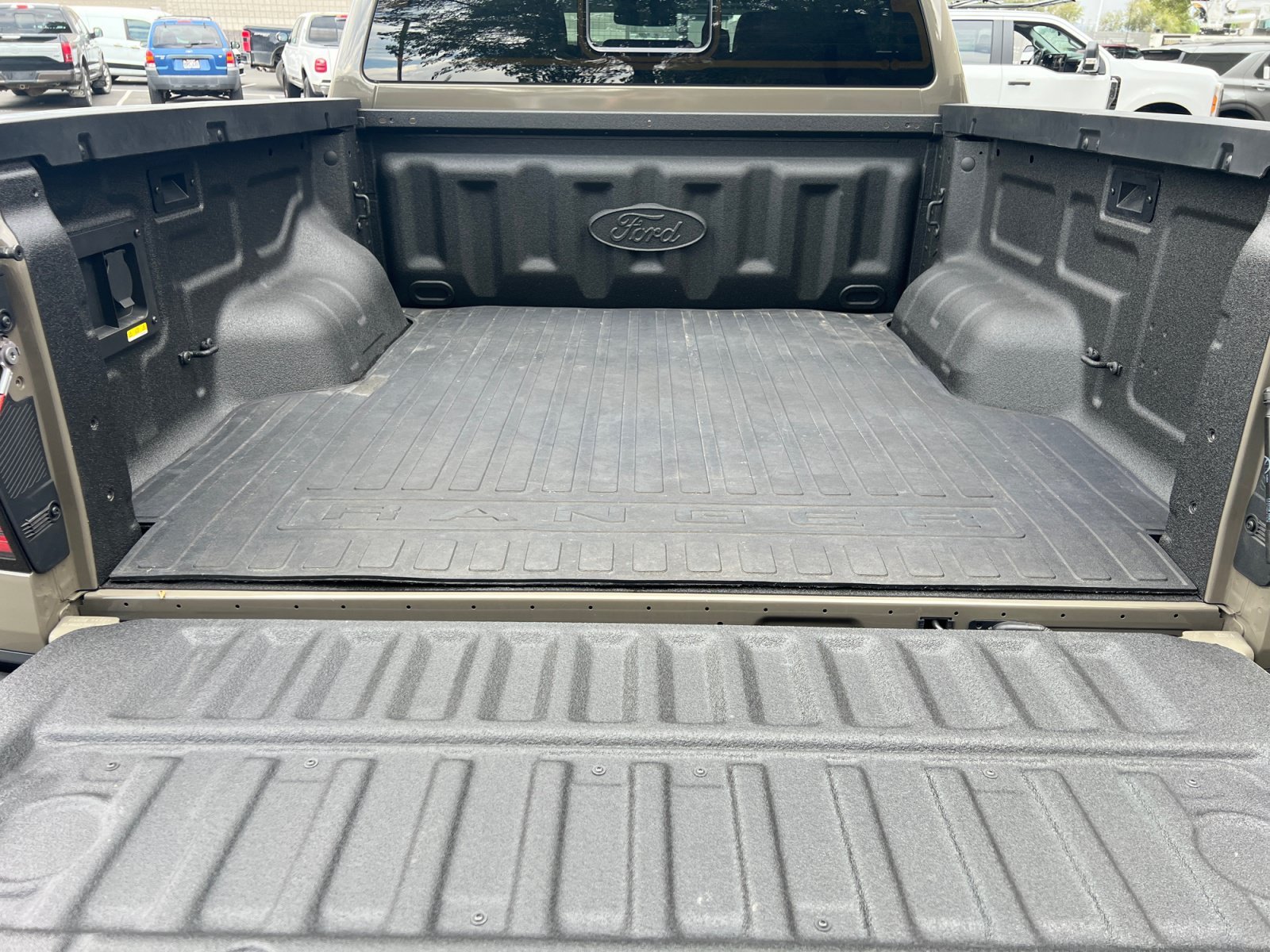Certified 2025 Ford Ranger Raptor AWD/4WD image 27