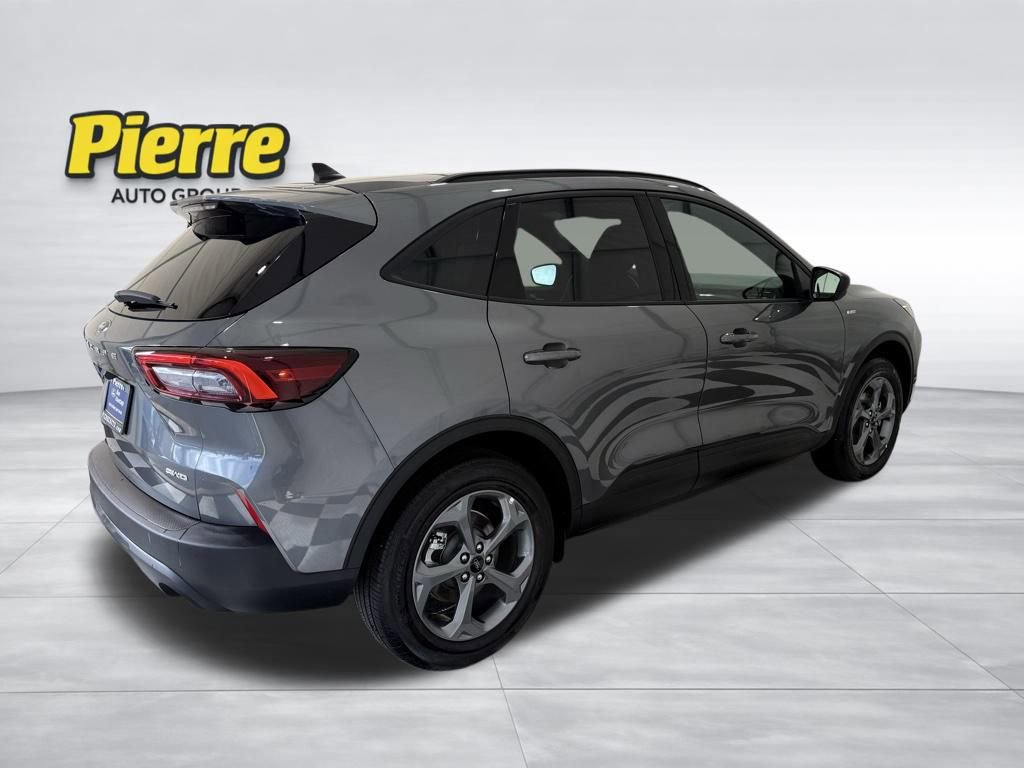 Certified 2025 Ford Escape ST-Line AWD/4WD video 3