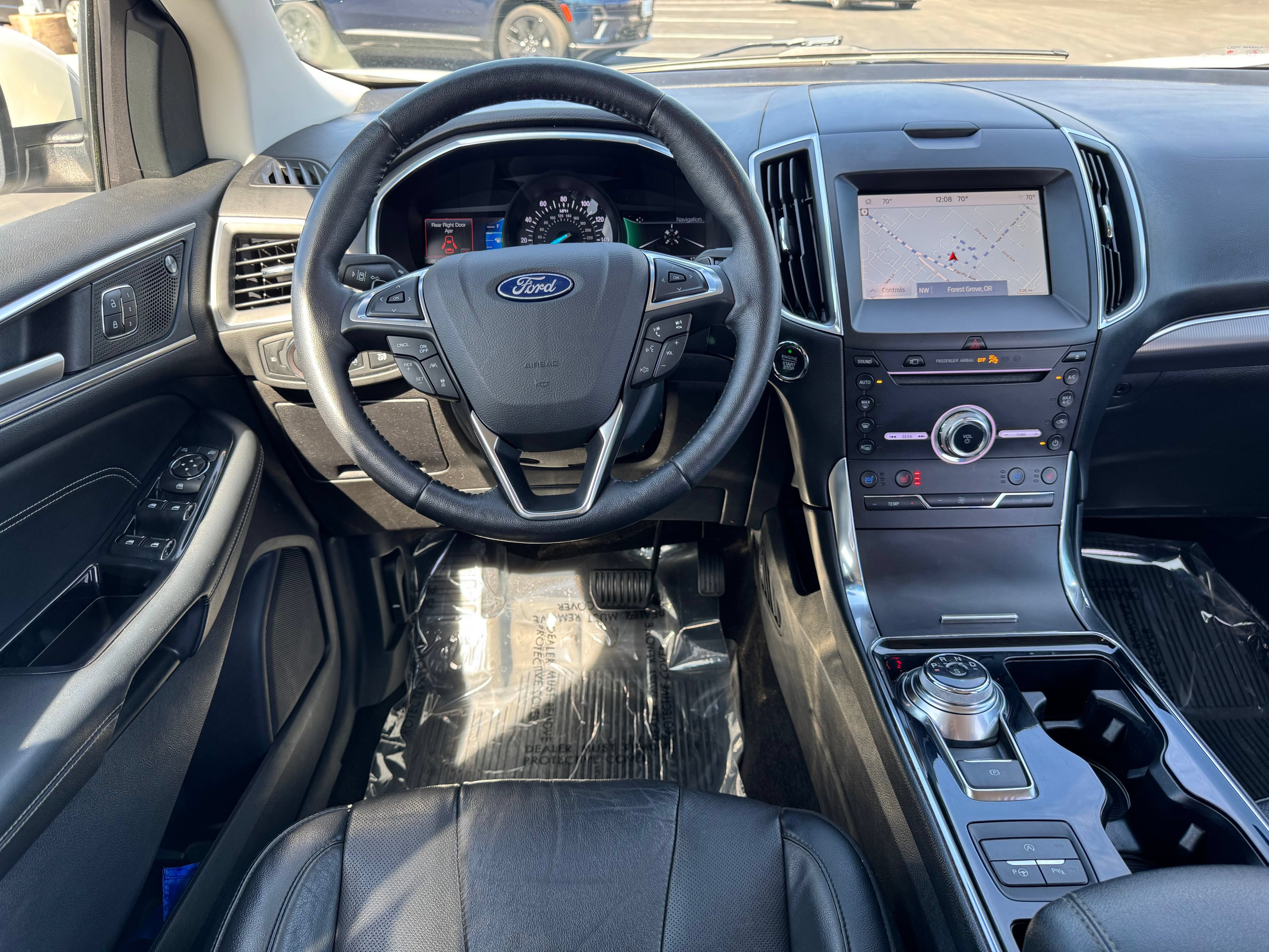 Certified 2019 Ford Edge Titanium w/ Equipment Group 301A AWD/4WD image 20
