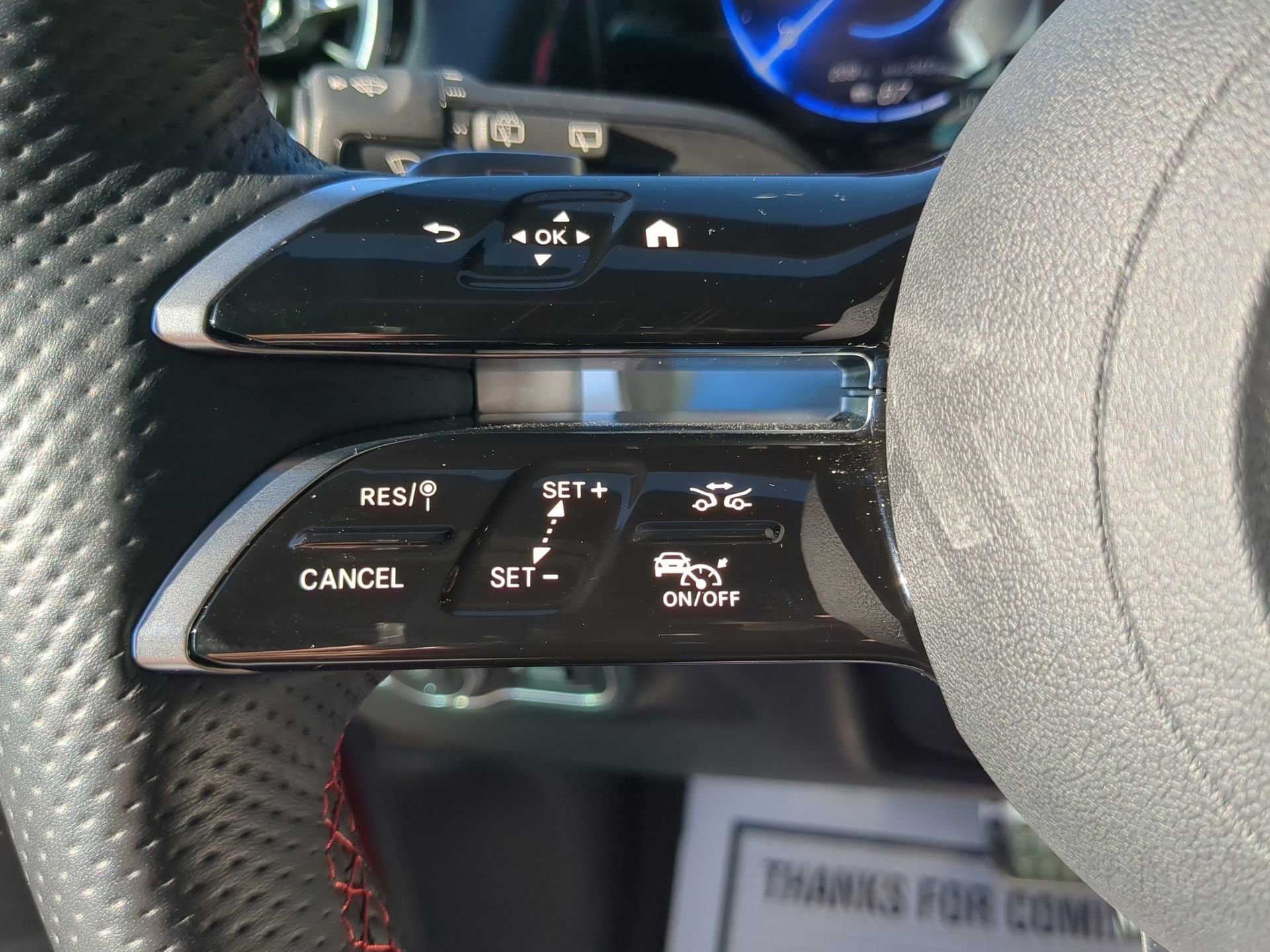 Used 2024 Mercedes-Benz EQB 300 4MATIC image 56