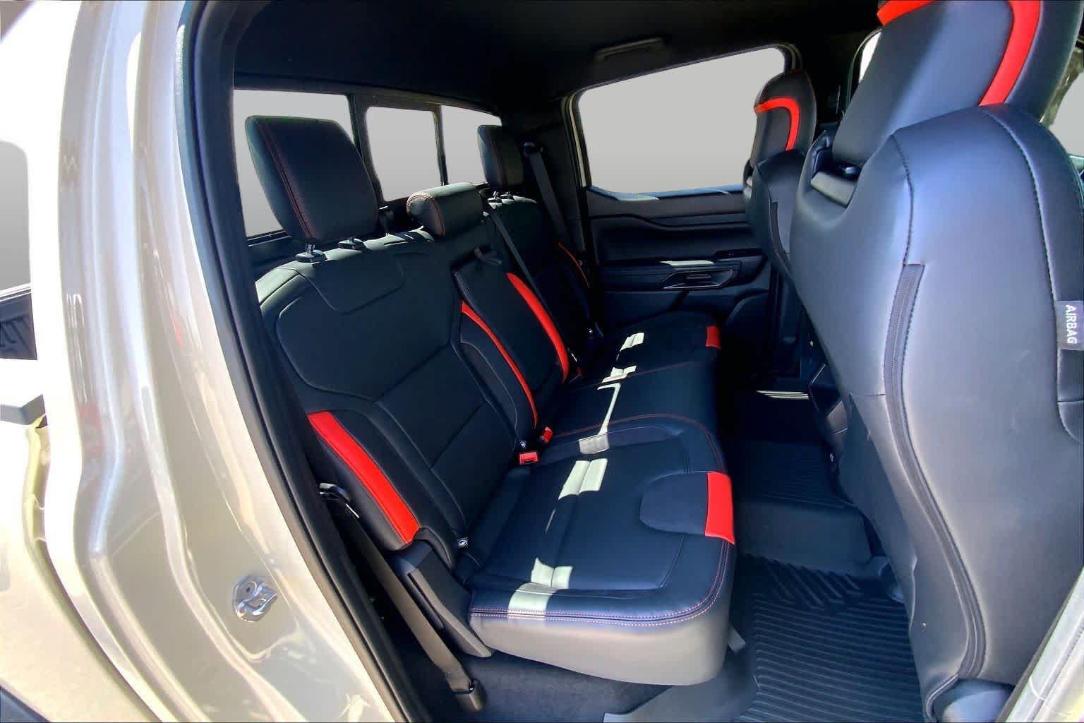 Certified 2025 Ford Ranger Raptor AWD/4WD image 20