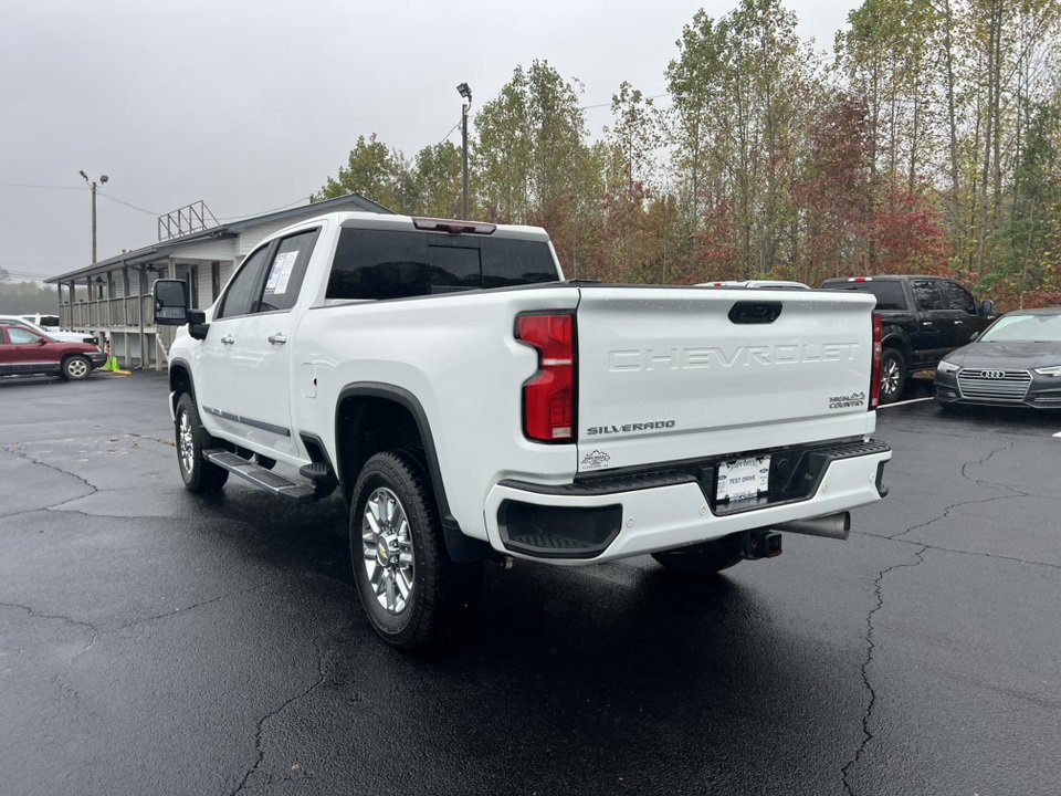 Used 2024 Chevrolet Silverado 3500 High Country w/ High Country Premium Package image 5