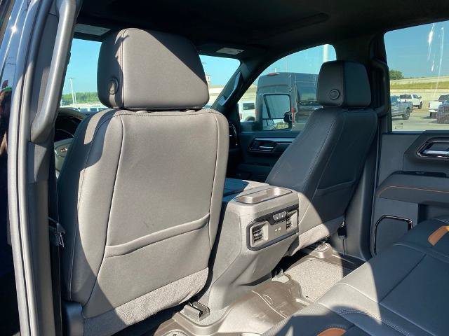 Used 2026 GMC Sierra 2500 AT4 w/ AT4 Premium Plus Package AWD/4WD image 30