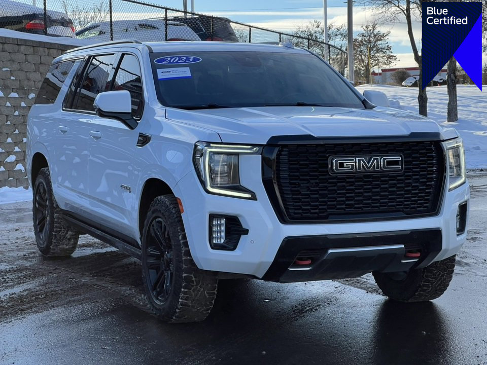 Used 2023 GMC Yukon XL AT4 image 1