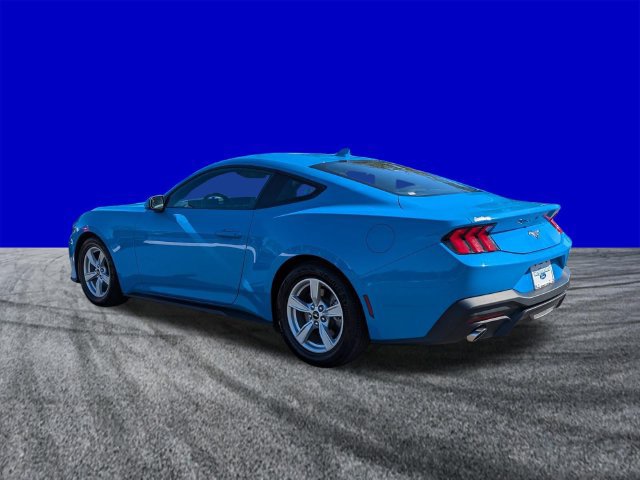 Certified 2024 Ford Mustang Coupe RWD image 6