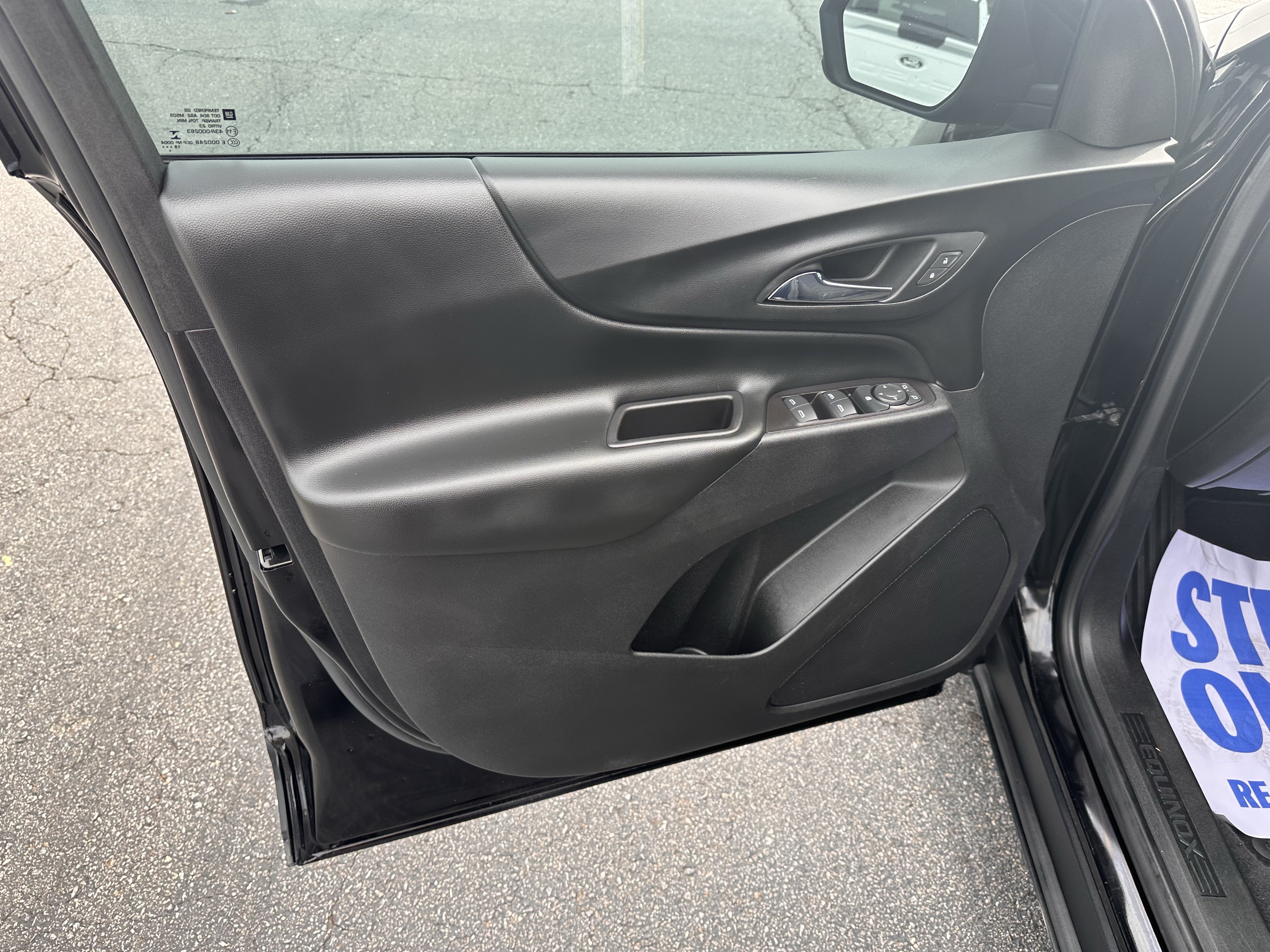 Used 2020 Chevrolet Equinox LT FWD image 9